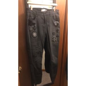 TORRID SZ 12R HI WAIST STRETCH JEAN W PATCHES